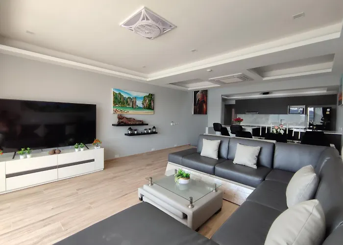 Sawansa 34A Modern Luxury 3Br Sea View 450M2