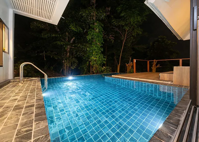 Patong Hill Villa 3
